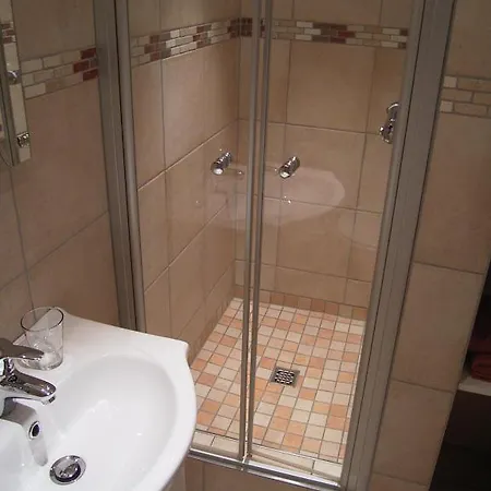 Hennekens Hof Guest house 2*
